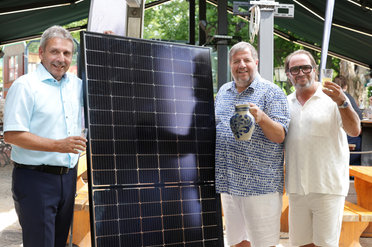 © Mainova AG Inbetriebnahme Photovoltaikanlage in der Lohrberg Schänke