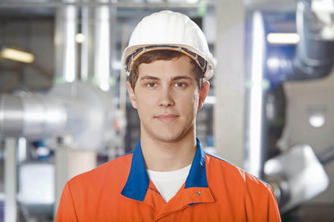 Marcel Kippes, Ausbildung zum Elektroniker für Betriebstechnik