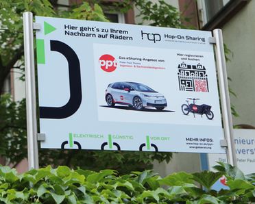 Schild Hop-On Sharing