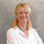 Portrait von Claudia Renken-Schramm