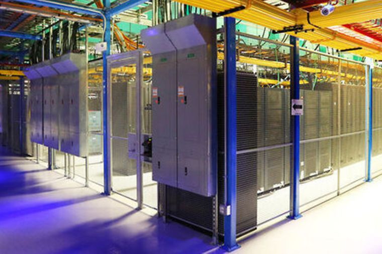 © Equinix Innenansicht eines Equinix Rechenzentrums