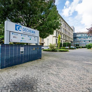 DECHEMA Firmensitz Theodor-Heuss-Allee 25 in 60486 Frankfurt am Main