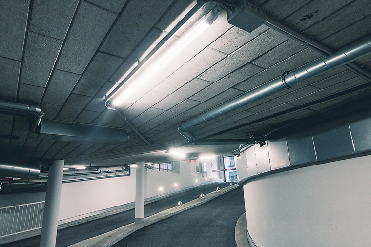 bild_neues_licht_parkdeck
