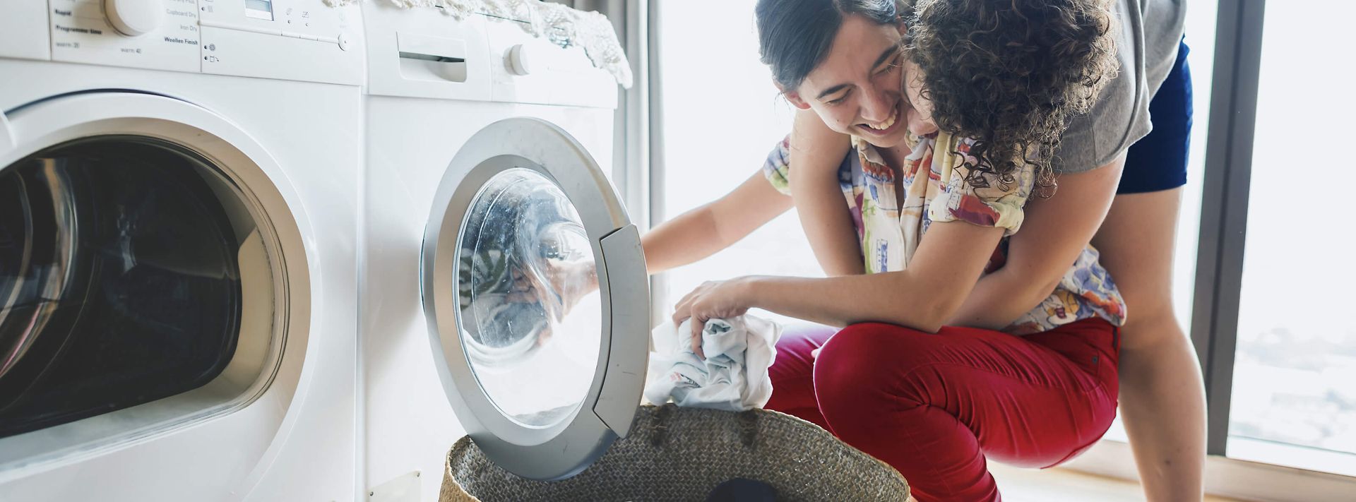 © stock.adobe.com/Rawpixel.com Mainova Strom Smart – der Komfort-Tarif